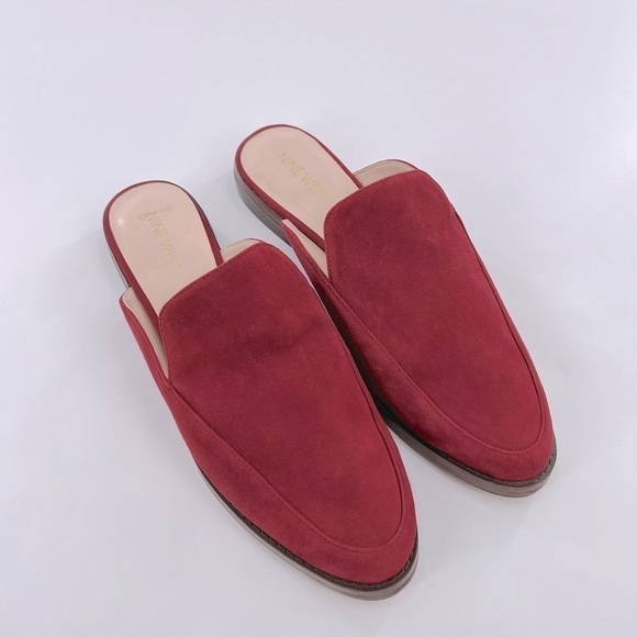 Nine West  Women's Mules size 8 M Burgundy Suede - Picture 3 of 11